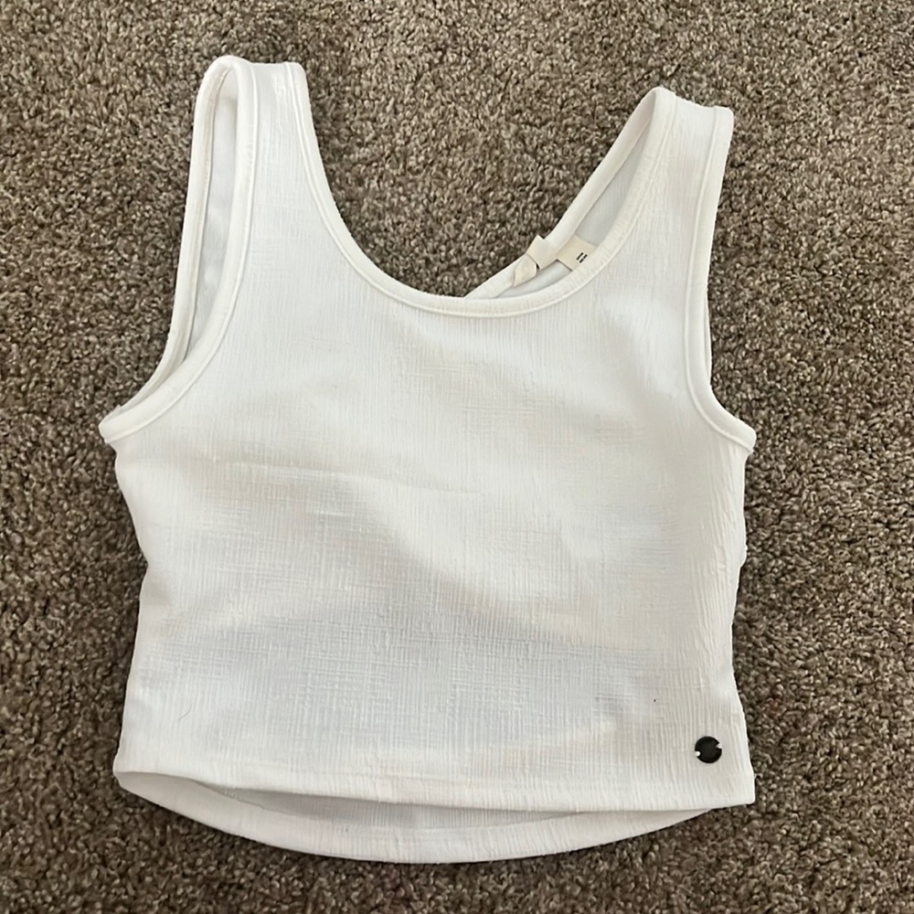 Roxy tank top with cross over and cut out back